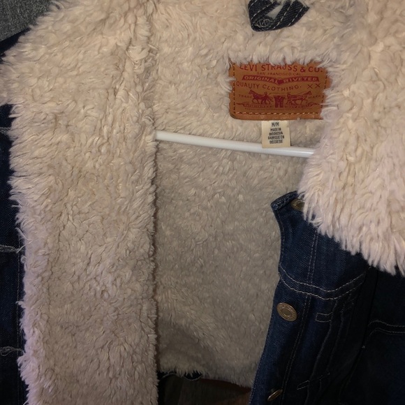 Levi Jean Jacket (fur inside) - Picture 3 of 3